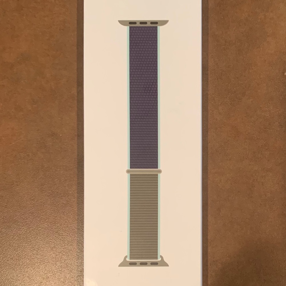 Brand New 44mm Apple Watch Khaki Sport Loop Band